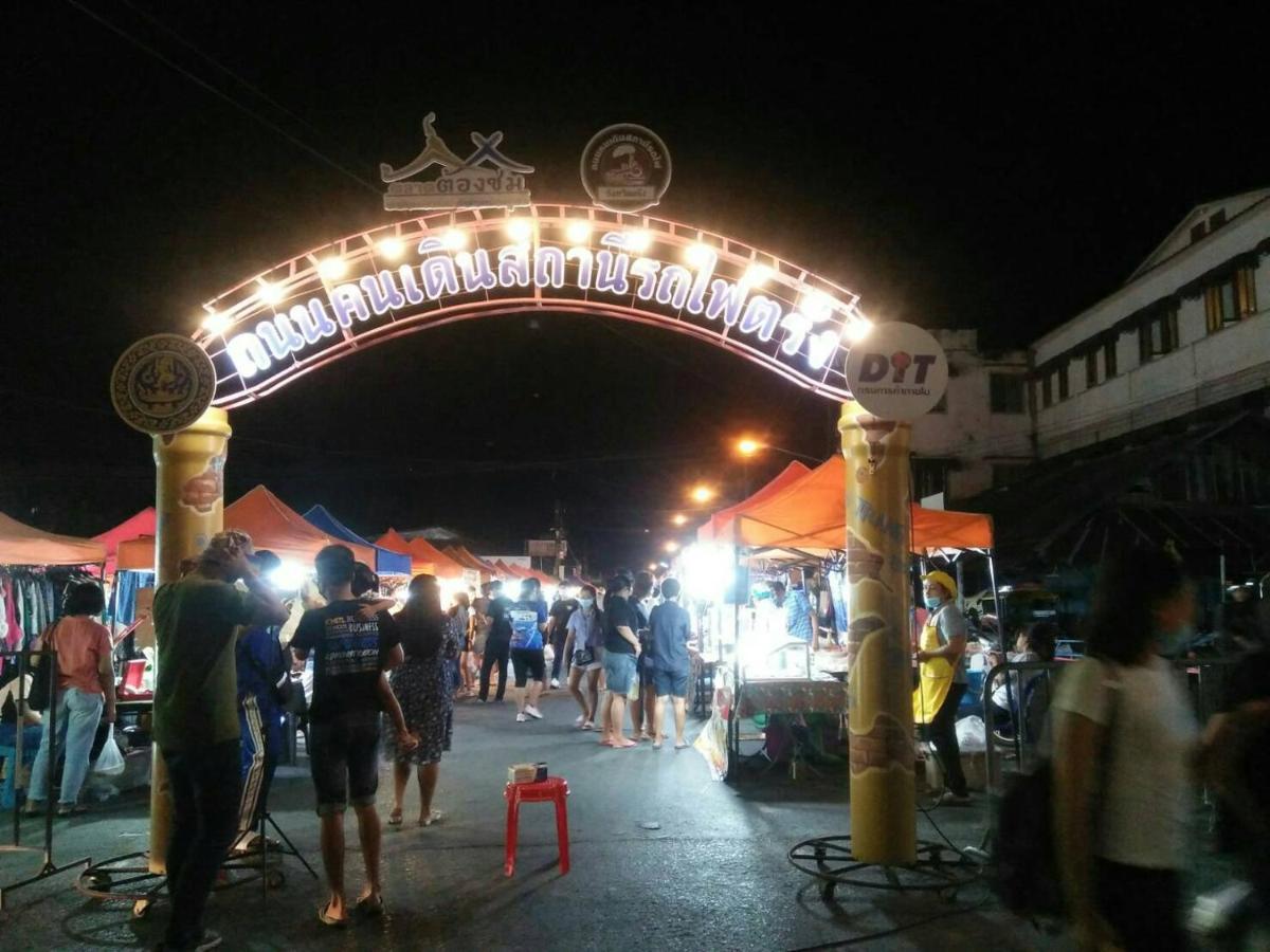 Station Hotel Trang Exteriör bild