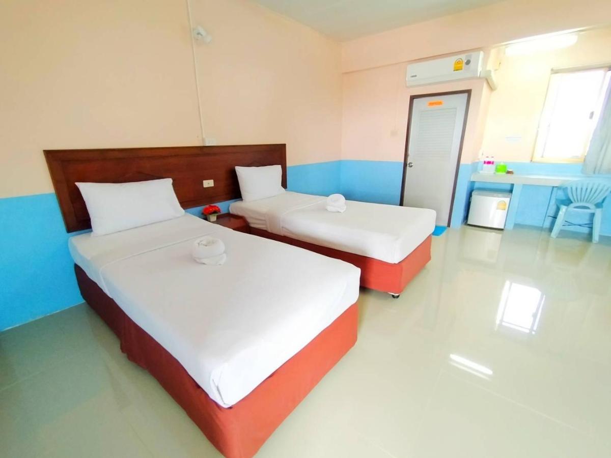Station Hotel Trang Exteriör bild